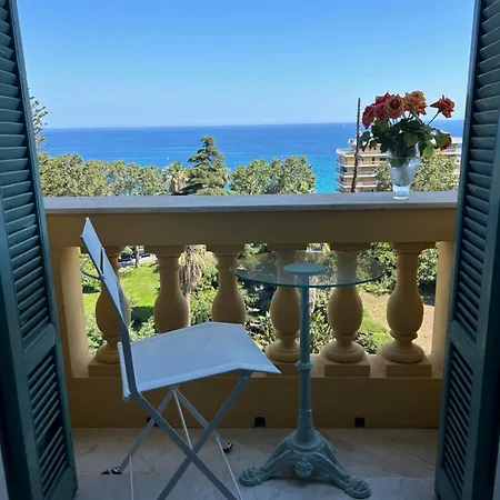 شقة Superbe De 100m2 Face A La Dans Un Ancien Palace